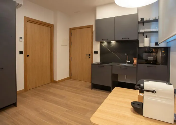 Uharte * גרניקה אי לונו